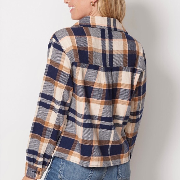 London Plaid Shacket by Sanctuary. - Picture 4 of 7